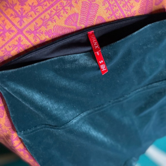 Spanx velvet leggings - Picture 1 of 4